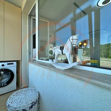 Stylish 1br With Luxe Amenities Varna